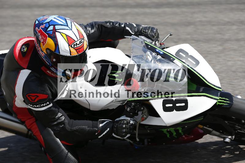 /Archiv-2025/05 14.04.2025 Plüss Moto Sport ADR/Einsteiger/88